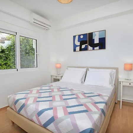 Salt And Sun بيت للعطل *