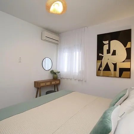 بيت للعطل Salt And Sun