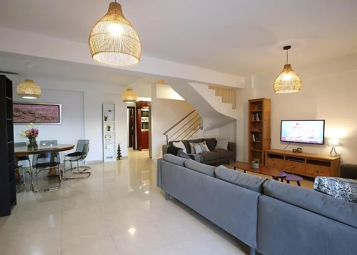 Salt And Sun * نِكيانا